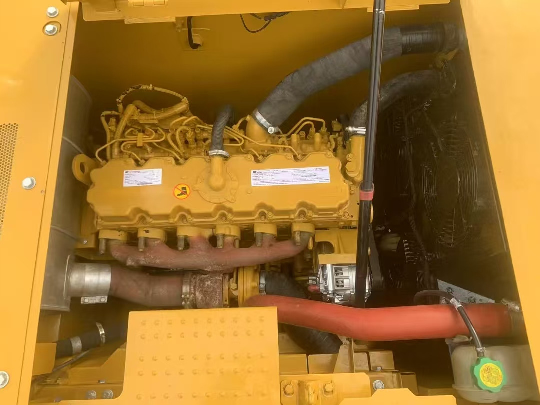 CATERPILLAR 320 - Crawler excavator: picture 5 CATERPILLAR 320 - Crawler excavator: picture 5