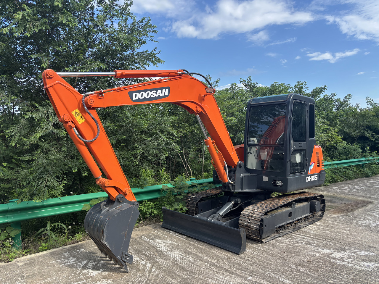Doosan DH 55-7 DH55 - Mini excavator: picture 2 Doosan DH 55-7 DH55 - Mini excavator: picture 2
