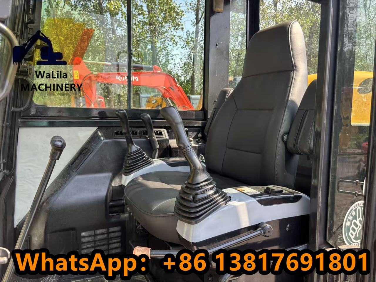 Mini excavator KOMATSU PC56-7: picture 9