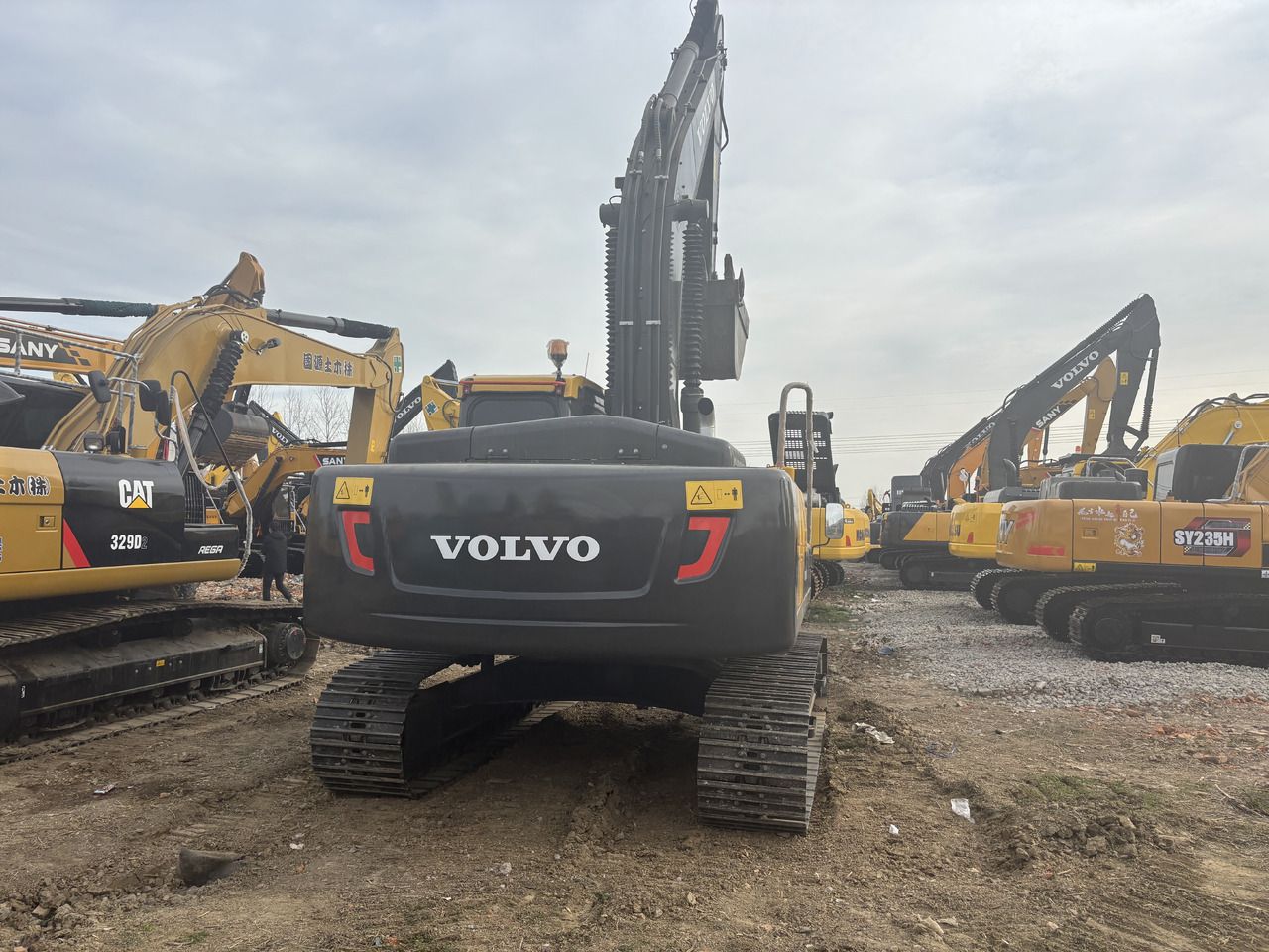 Volvo EC 240 - Crawler excavator: picture 3 Volvo EC 240 - Crawler excavator: picture 3