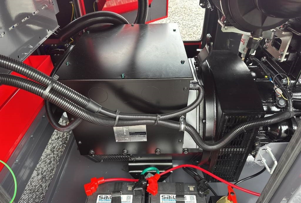 Ashita LG110 - Generator set: picture 3 Ashita LG110 - Generator set: picture 3