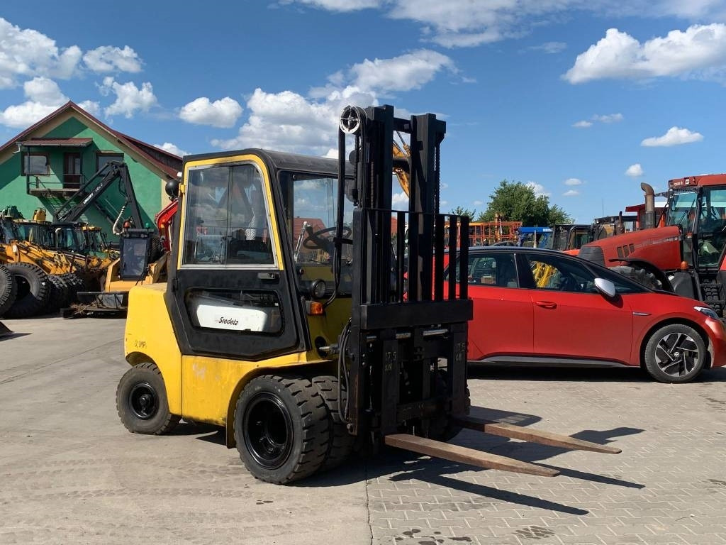Balkancar 35 - Diesel forklift: picture 4 Balkancar 35 - Diesel forklift: picture 4