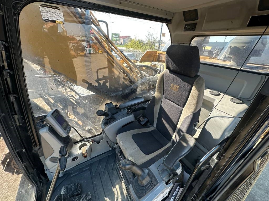 Crawler excavator CAT 336 EL H: picture 12