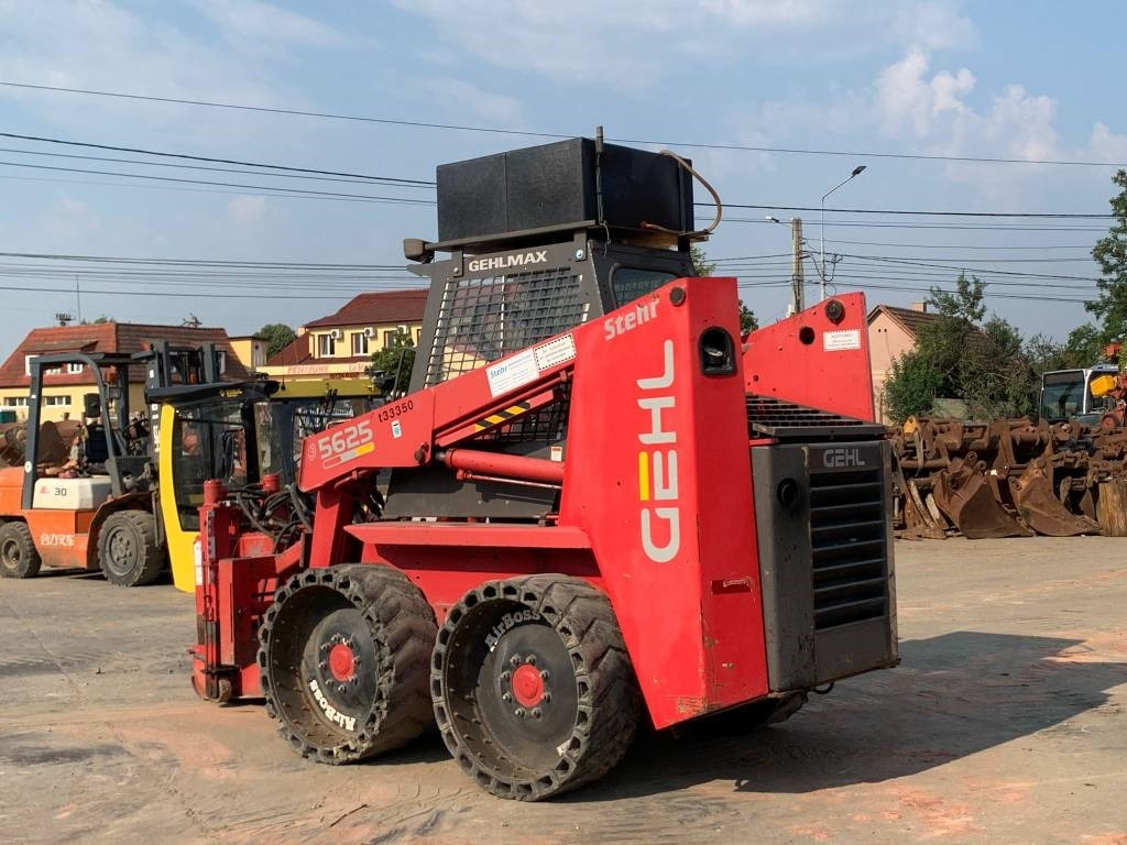 Gehl SL5625 - Skid steer loader: picture 4 Gehl SL5625 - Skid steer loader: picture 4