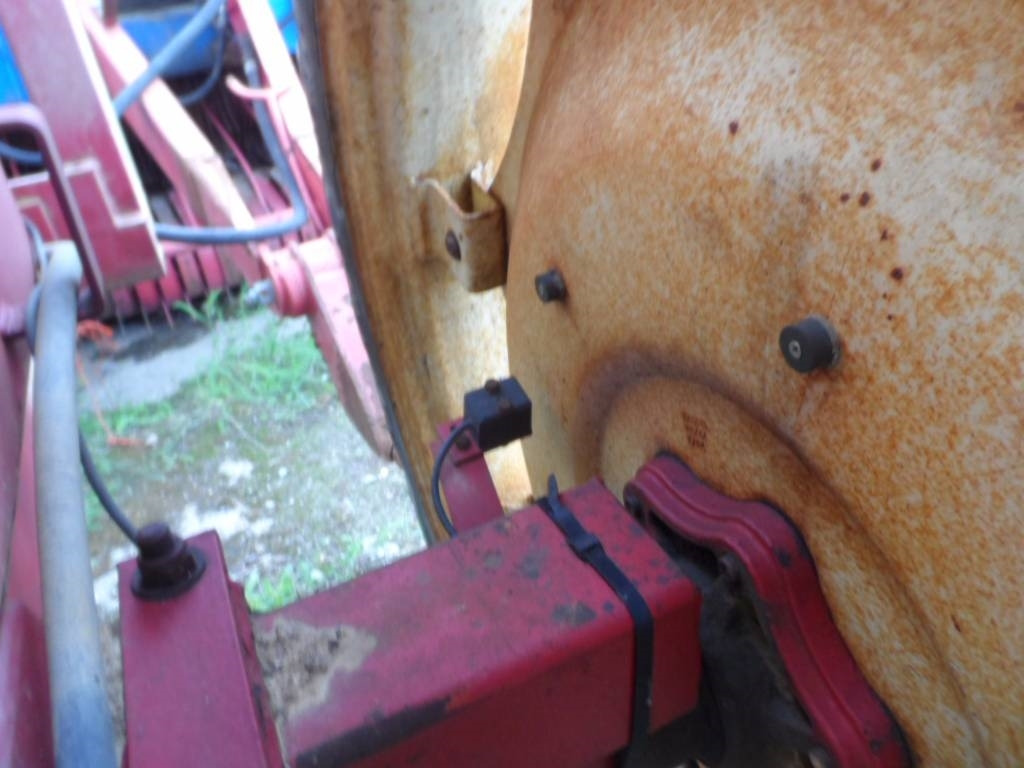 Hardi TZ2500  - Trailed sprayer: picture 4 Hardi TZ2500  - Trailed sprayer: picture 4