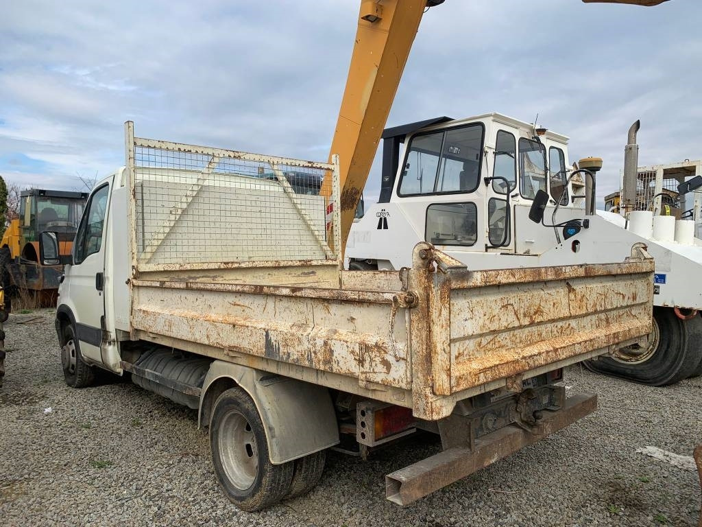 Iveco 35.10 - Tipper van: picture 4 Iveco 35.10 - Tipper van: picture 4