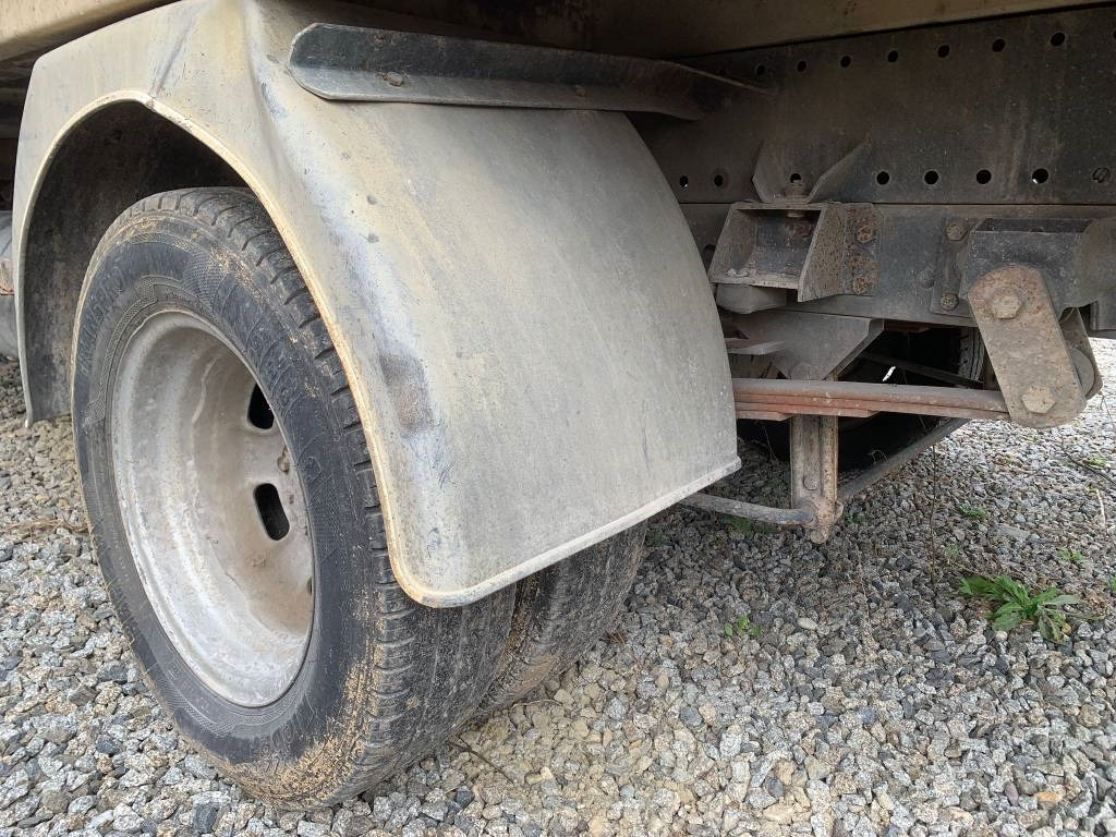 Iveco 35.10 - Tipper van: picture 5 Iveco 35.10 - Tipper van: picture 5