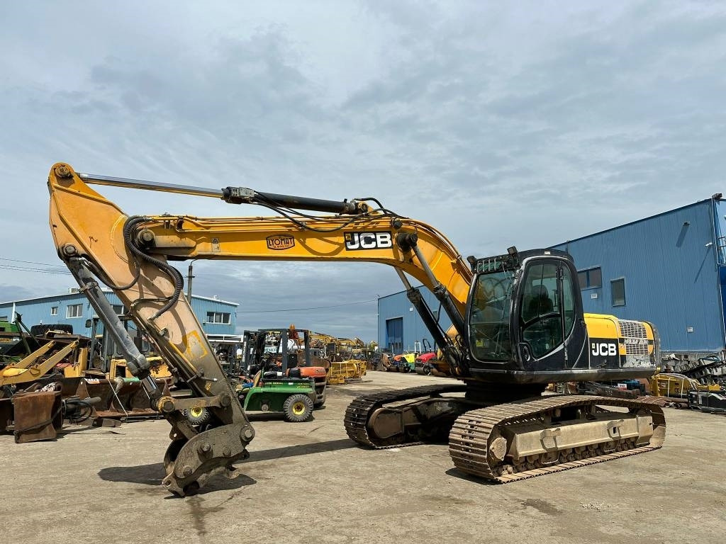 JCB JS 240 N LC - Crawler excavator: picture 1 JCB JS 240 N LC - Crawler excavator: picture 1
