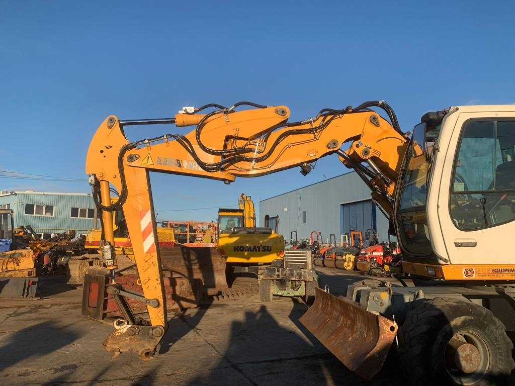 Liebherr A 314 Litronic - Wheel excavator: picture 4 Liebherr A 314 Litronic - Wheel excavator: picture 4