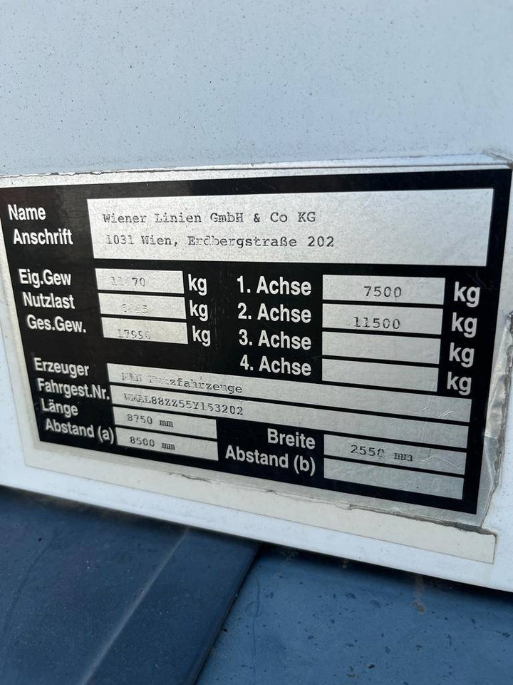 Crane truck MAN LE 18.280: picture 7