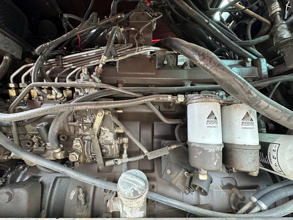 Farm tractor Massey Ferguson 8160: picture 9 Farm tractor Massey Ferguson 8160: picture 9