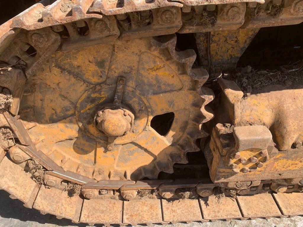 Backhoe loader Massey Ferguson MF200: picture 9