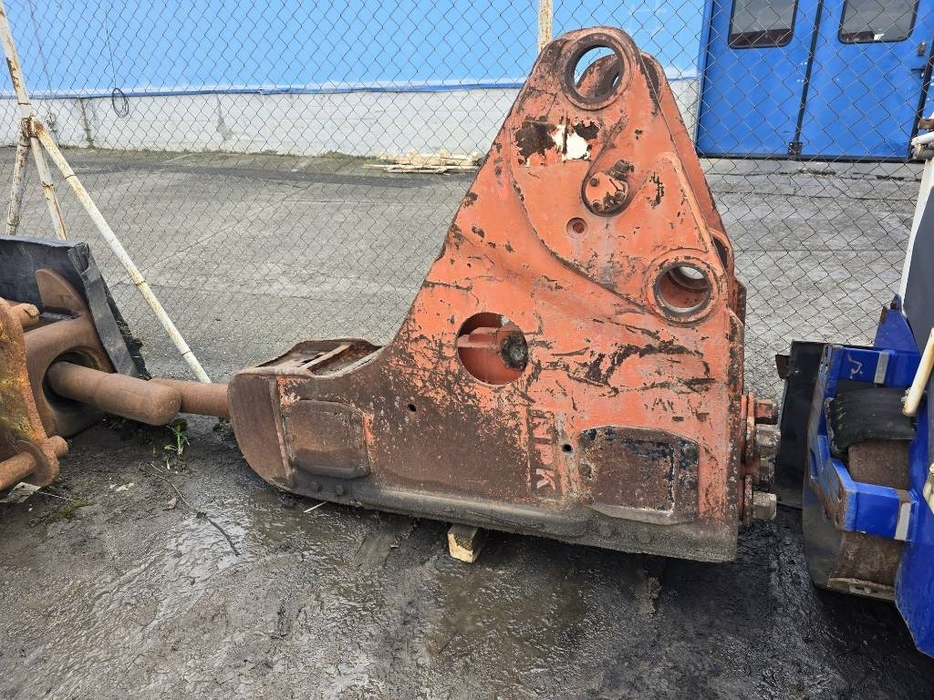NPK 3T - Hydraulic hammer for Construction machinery: picture 1 NPK 3T - Hydraulic hammer for Construction machinery: picture 1