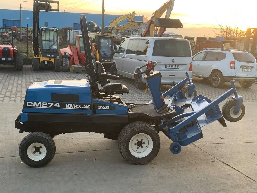 New Holland CM 274 - Garden mower: picture 2 New Holland CM 274 - Garden mower: picture 2