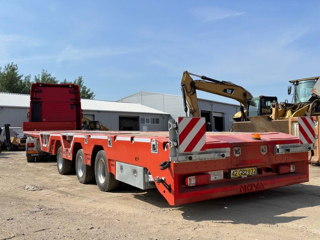 Nova 3 - Low loader semi-trailer: picture 3 Nova 3 - Low loader semi-trailer: picture 3