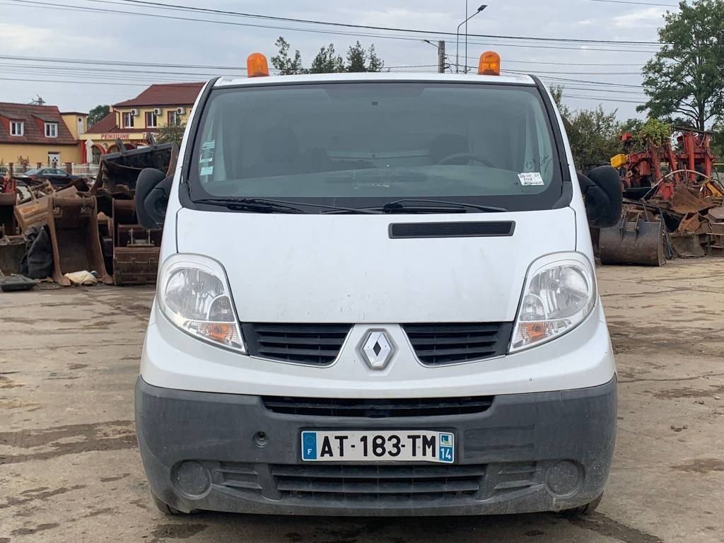 Panel van Renault Trafic: picture 8 Panel van Renault Trafic: picture 8