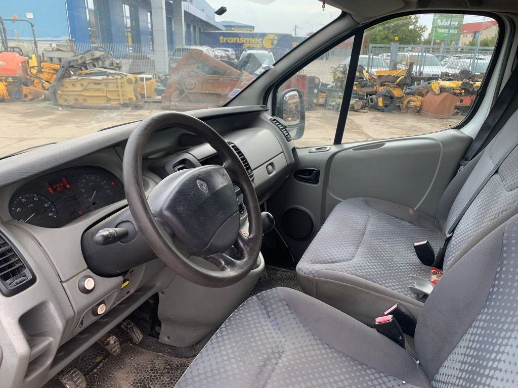 Panel van Renault Trafic: picture 12 Panel van Renault Trafic: picture 12