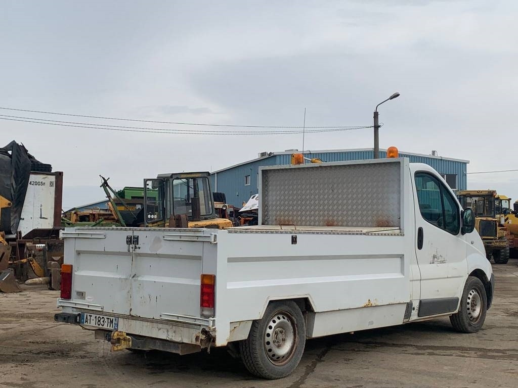 Panel van Renault Trafic: picture 10 Panel van Renault Trafic: picture 10