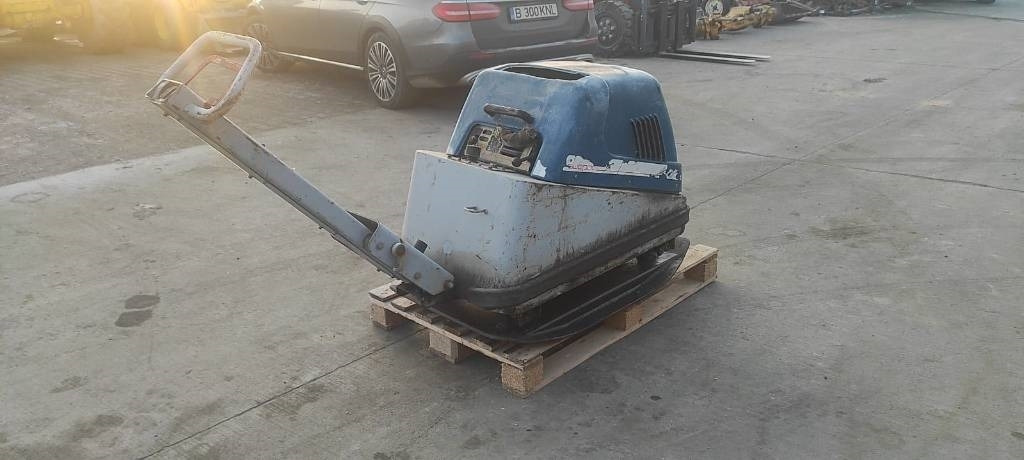 Swepac FB455 - Vibratory plate: picture 2 Swepac FB455 - Vibratory plate: picture 2
