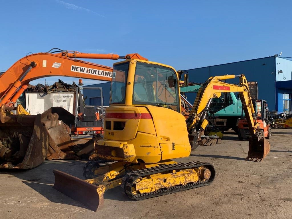 Mini excavator Volvo ECR 40 D: picture 7