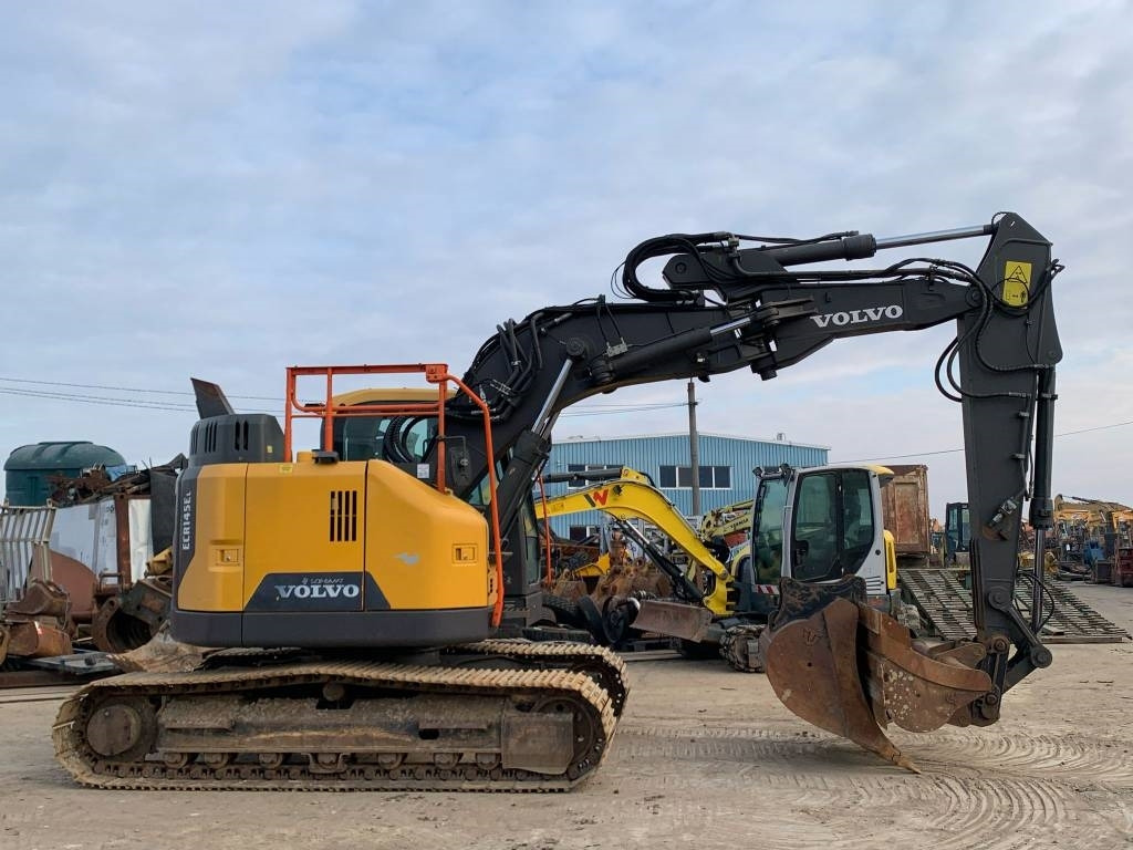Crawler excavator Volvo ECR145EL: picture 6