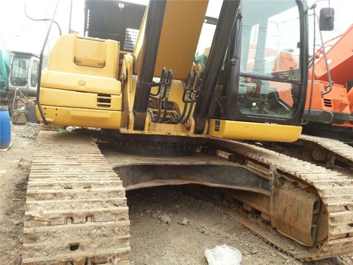 CATERPILLAR 329D - Crawler excavator: picture 2 CATERPILLAR 329D - Crawler excavator: picture 2