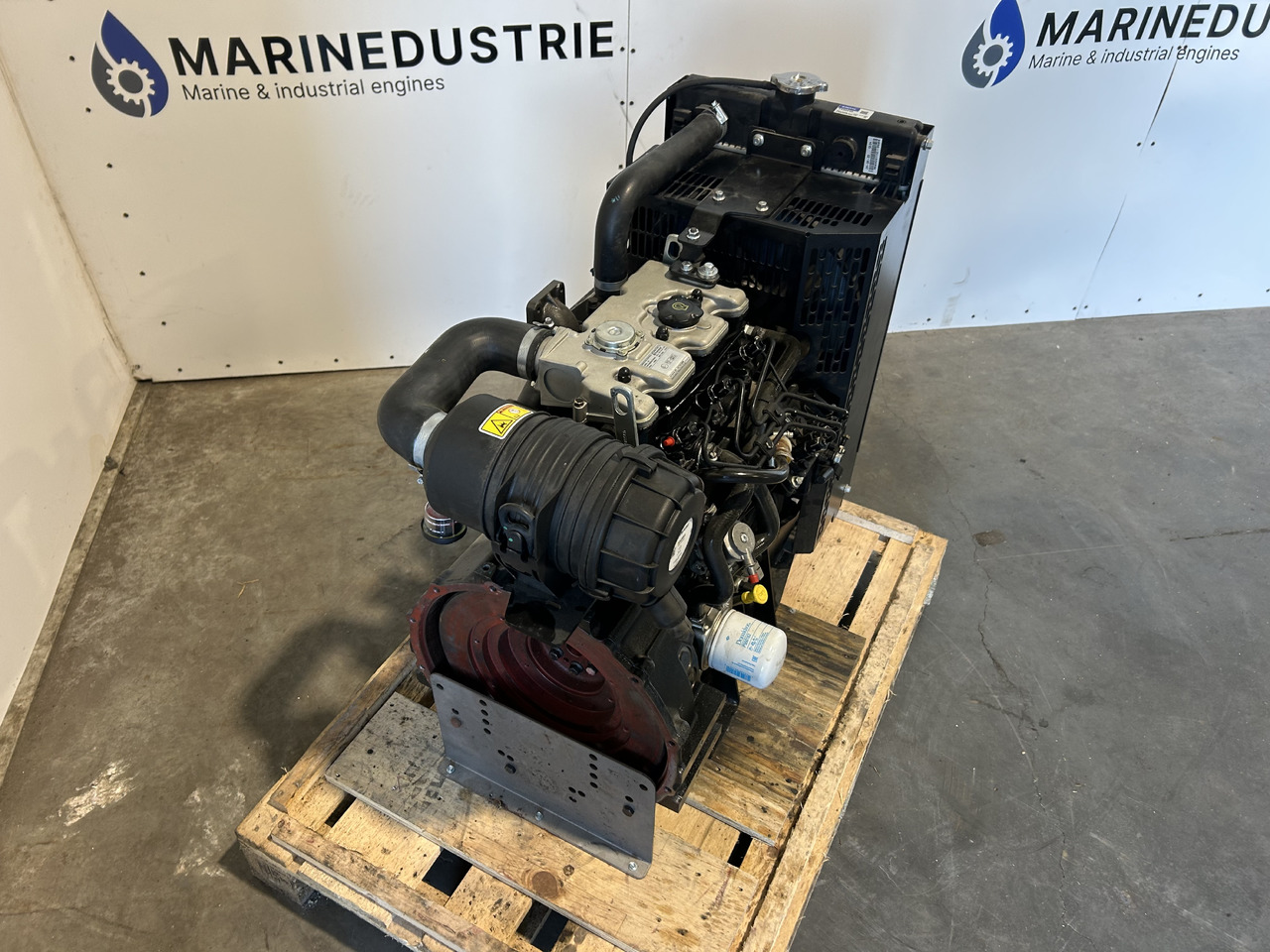 Perkins 403D-15 (GK) - Engine for Construction machinery: picture 5 Perkins 403D-15 (GK) - Engine for Construction machinery: picture 5