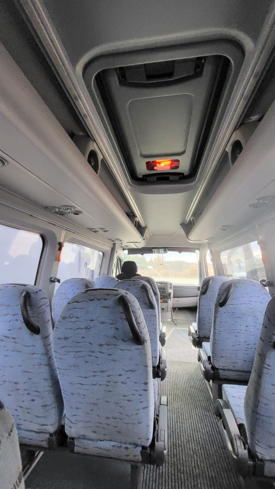 Suburban bus Mercedes-Benz Sprinter 518 CDI - 24 miejsca + 3 stojące: picture 11