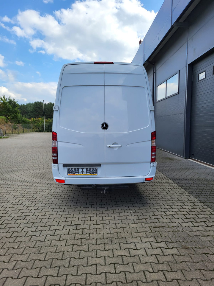 Mercedes-Benz Sprinter 519 CDI 24 places + 4 standing - Suburban bus: picture 4 Mercedes-Benz Sprinter 519 CDI 24 places + 4 standing - Suburban bus: picture 4