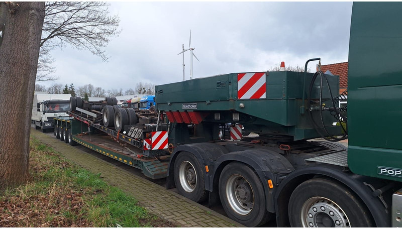 Goldhofer TiefladerSTZ-VH4-50/80 - Low loader semi-trailer: picture 4 Goldhofer TiefladerSTZ-VH4-50/80 - Low loader semi-trailer: picture 4