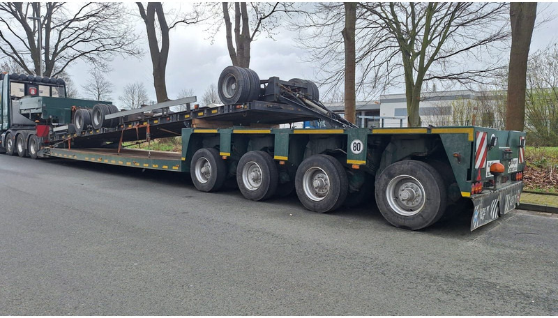 Goldhofer TiefladerSTZ-VH4-50/80 - Low loader semi-trailer: picture 2 Goldhofer TiefladerSTZ-VH4-50/80 - Low loader semi-trailer: picture 2