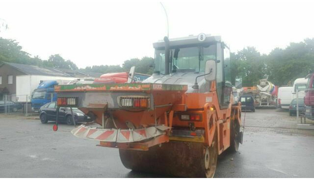 Hamm DV90 VO mit Streuer Klima German Maschine - Road roller: picture 5 Hamm DV90 VO mit Streuer Klima German Maschine - Road roller: picture 5