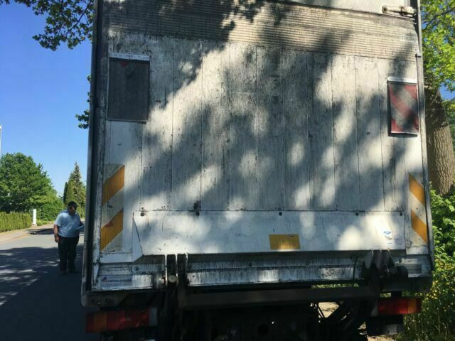 Iveco ML120 E22 Kühlkoffer LBW Deutsche Maschine - Refrigerator truck: picture 4 Iveco ML120 E22 Kühlkoffer LBW Deutsche Maschine - Refrigerator truck: picture 4