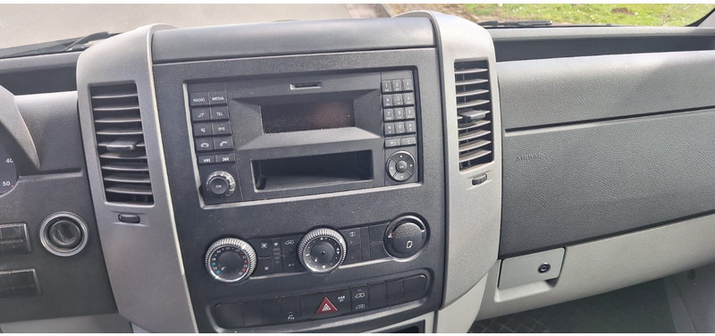 Small van Mercedes-Benz Sprinter II Kasten 216CDI Lang/Hoch: picture 9