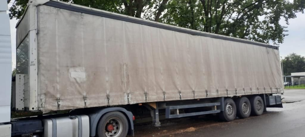 Schmitz Cargobull Pritsche Plane - Curtainsider semi-trailer: picture 1 Schmitz Cargobull Pritsche Plane - Curtainsider semi-trailer: picture 1