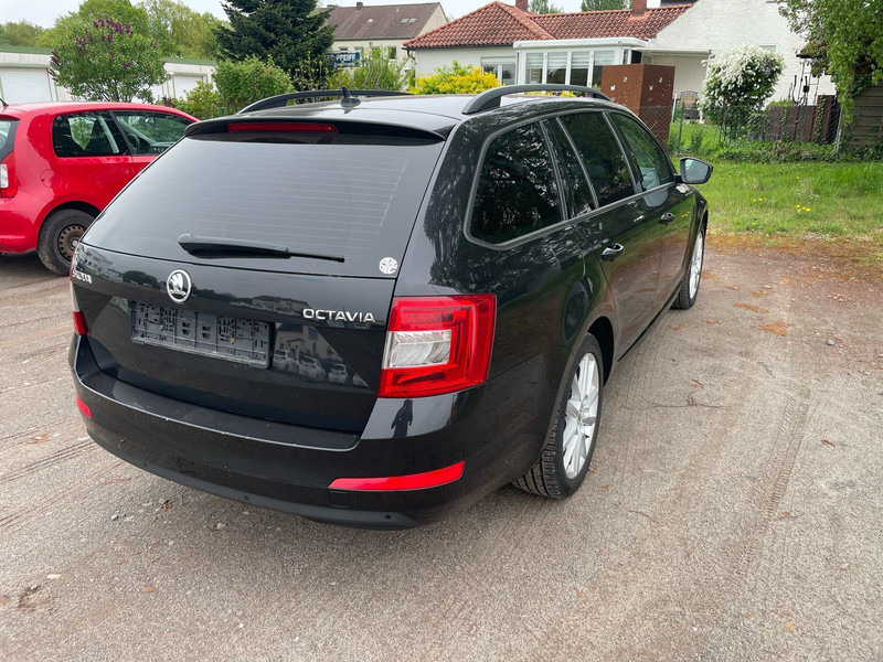 Škoda Octavia 2.0 TDI Green tec Solution Combi - Station wagon: picture 3 Škoda Octavia 2.0 TDI Green tec Solution Combi - Station wagon: picture 3