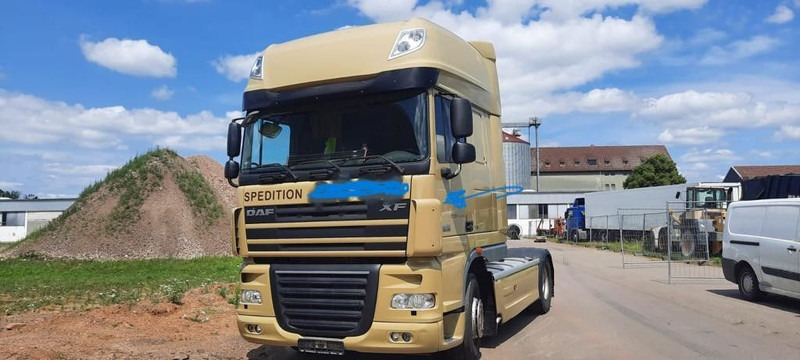 DAF 106-460 Super Spacs G.Haus/Hoch German - Tractor unit: picture 1 DAF 106-460 Super Spacs G.Haus/Hoch German - Tractor unit: picture 1