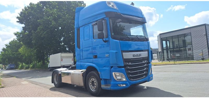 DAF XF106/460 - Tractor unit: picture 2 DAF XF106/460 - Tractor unit: picture 2