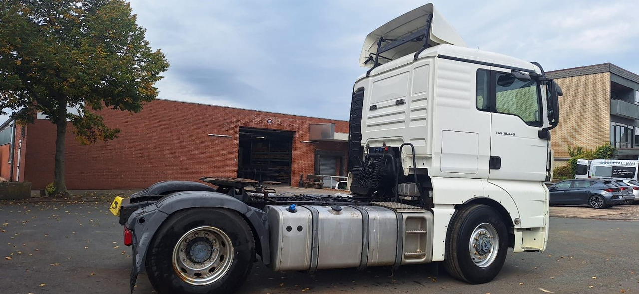 MAN TGX18.440H 4x4 SZM Kipphydraulik - Tractor unit: picture 5 MAN TGX18.440H 4x4 SZM Kipphydraulik - Tractor unit: picture 5