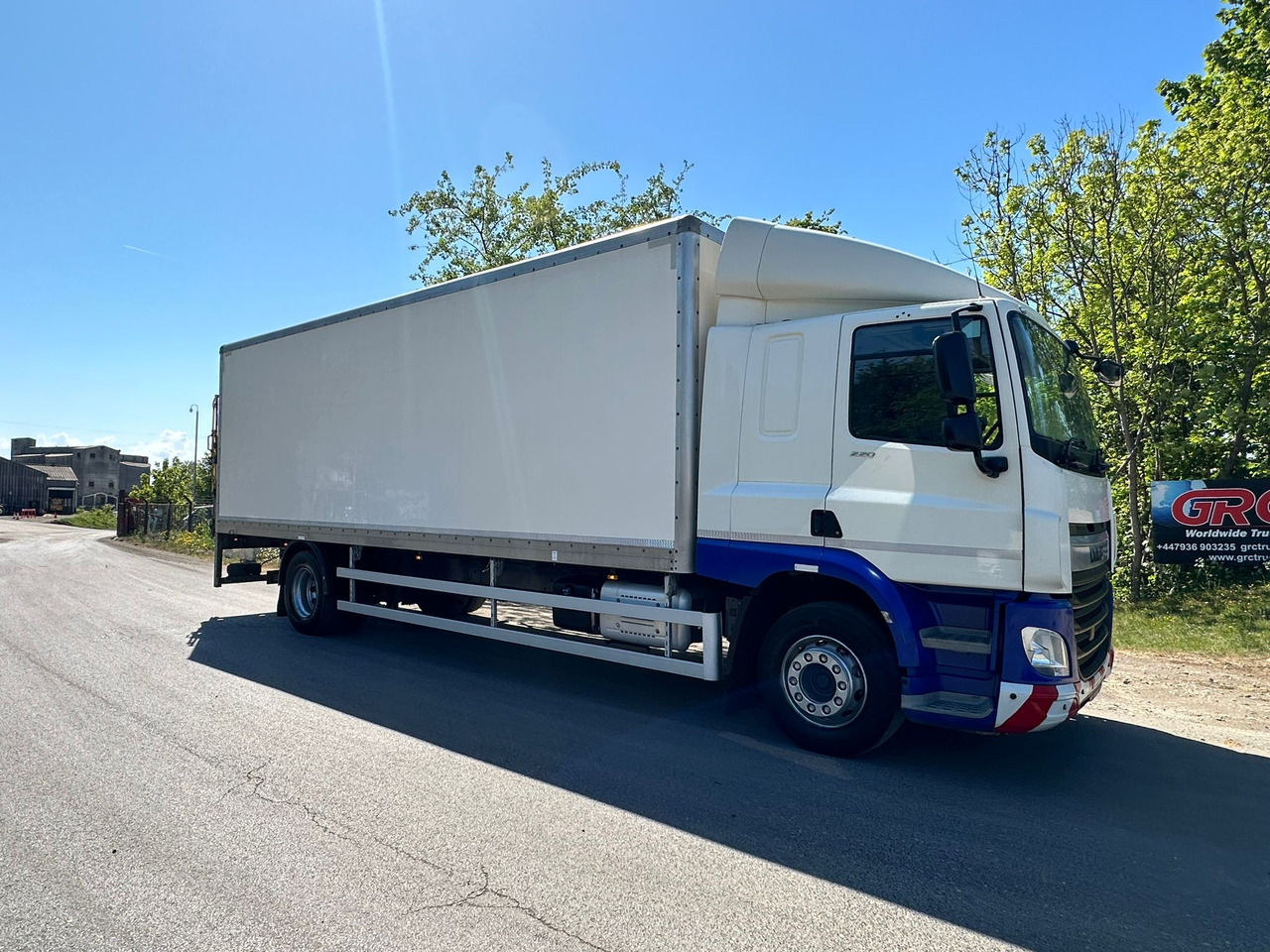 Box truck 2016 DAF CF 220 Rigid Truck: picture 11