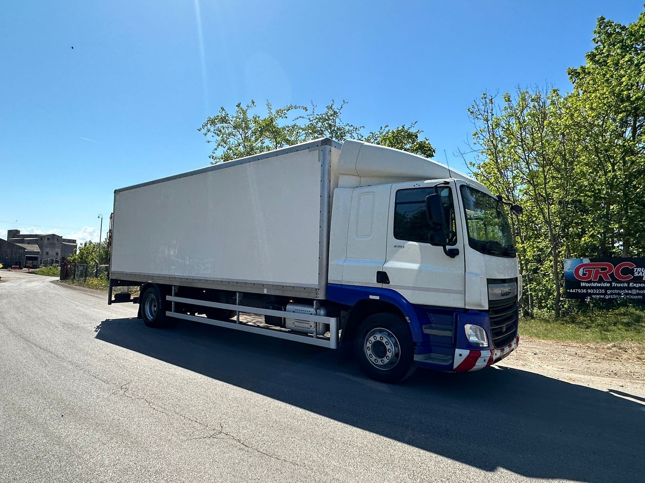 Box truck 2016 DAF CF 220 Rigid Truck: picture 9