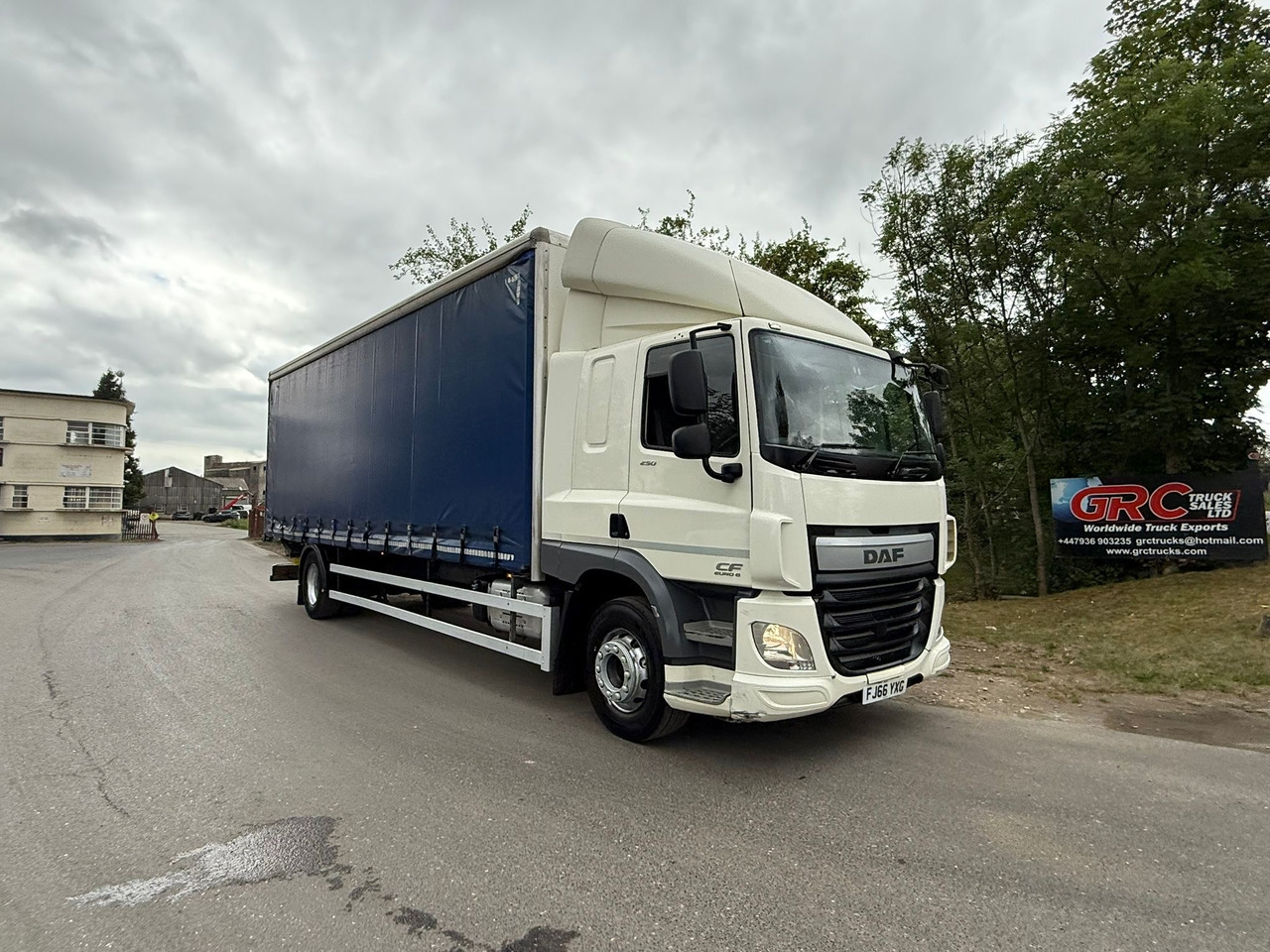 Curtainsider truck 2016 DAF CF 250 Curtainside Truck: picture 12