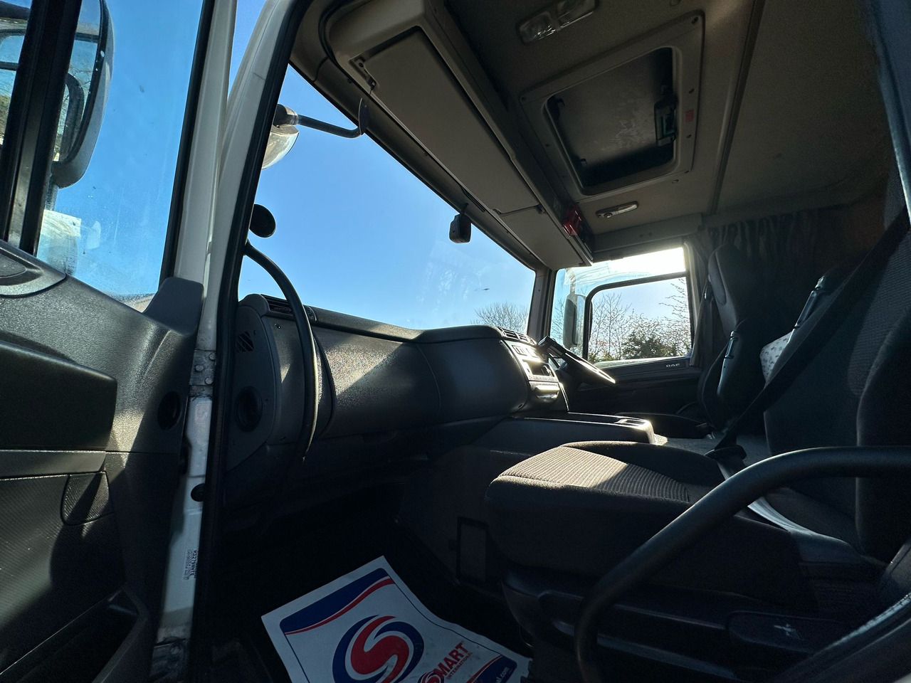 Curtainsider truck 2016 DAF CF 250 Curtainside Truck: picture 23