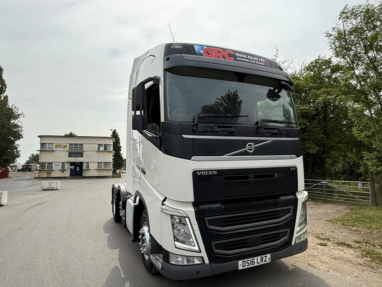 2016 Volvo FH 460 Tractor Unit - Tractor unit: picture 3 2016 Volvo FH 460 Tractor Unit - Tractor unit: picture 3