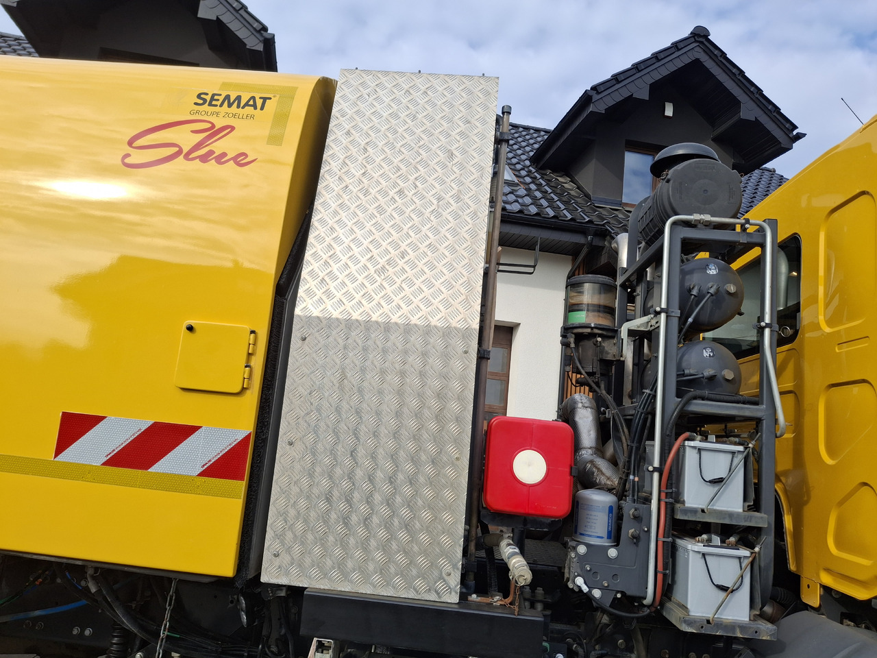 Road sweeper RENAULT C280 SEMAT ZOELLER Zamiatarka Kehrmaschine Euro 6 PM Karcher L/R 2 Motoren 2018r Hochdruckreinigung: picture 16 Road sweeper RENAULT C280 SEMAT ZOELLER Zamiatarka Kehrmaschine Euro 6 PM Karcher L/R 2 Motoren 2018r Hochdruckreinigung: picture 16