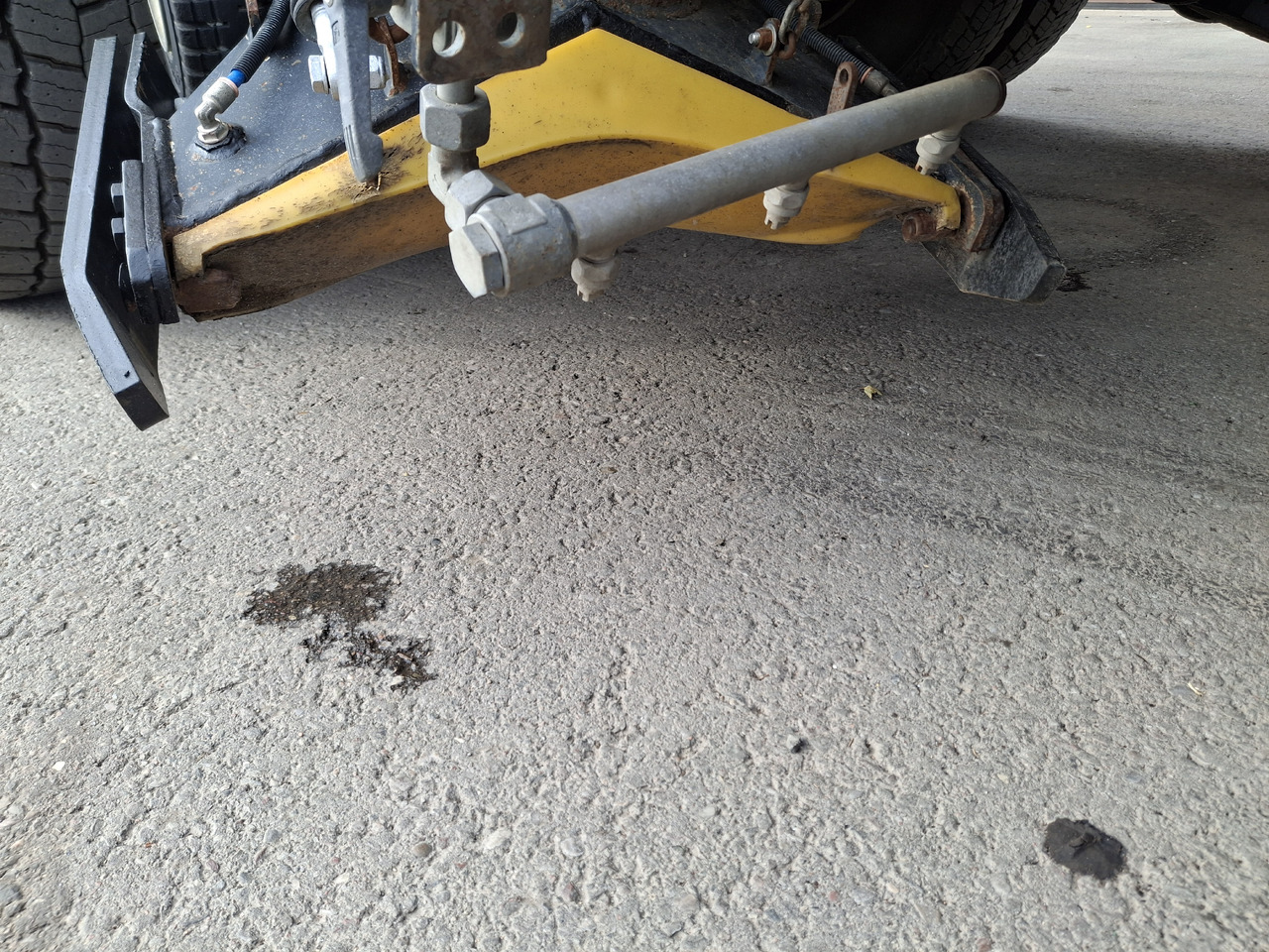 Road sweeper RENAULT C280 SEMAT ZOELLER Zamiatarka Kehrmaschine Euro 6 PM Karcher L/R 2 Motoren 2018r Hochdruckreinigung: picture 12 Road sweeper RENAULT C280 SEMAT ZOELLER Zamiatarka Kehrmaschine Euro 6 PM Karcher L/R 2 Motoren 2018r Hochdruckreinigung: picture 12