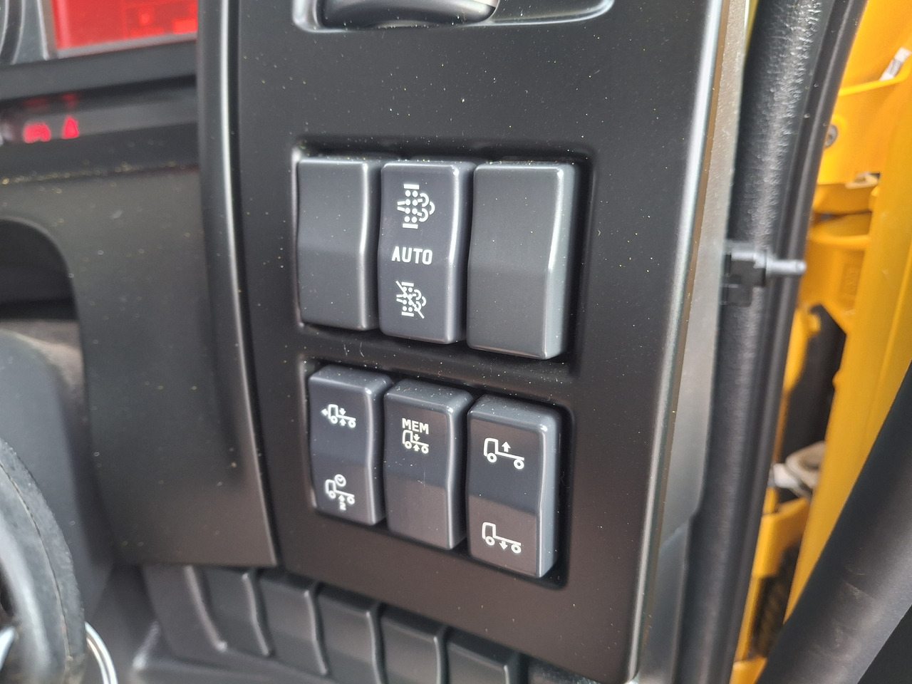 Road sweeper RENAULT C280 SEMAT ZOELLER Zamiatarka Kehrmaschine Euro 6 PM Karcher L/R 2 Motoren 2018r Hochdruckreinigung: picture 45 Road sweeper RENAULT C280 SEMAT ZOELLER Zamiatarka Kehrmaschine Euro 6 PM Karcher L/R 2 Motoren 2018r Hochdruckreinigung: picture 45