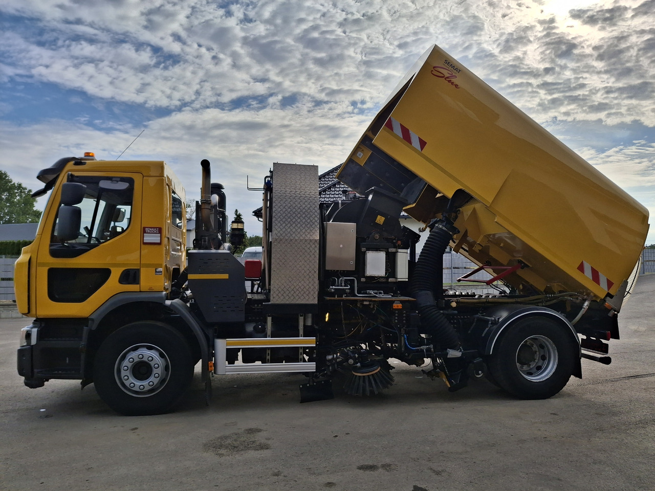 Road sweeper RENAULT C280 SEMAT ZOELLER Zamiatarka Kehrmaschine Euro 6 PM Karcher L/R 2 Motoren 2018r Hochdruckreinigung: picture 31 Road sweeper RENAULT C280 SEMAT ZOELLER Zamiatarka Kehrmaschine Euro 6 PM Karcher L/R 2 Motoren 2018r Hochdruckreinigung: picture 31