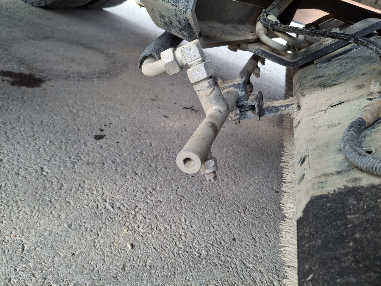 Road sweeper RENAULT C280 SEMAT ZOELLER Zamiatarka Kehrmaschine Euro 6 PM Karcher L/R 2 Motoren 2018r Hochdruckreinigung: picture 13 Road sweeper RENAULT C280 SEMAT ZOELLER Zamiatarka Kehrmaschine Euro 6 PM Karcher L/R 2 Motoren 2018r Hochdruckreinigung: picture 13