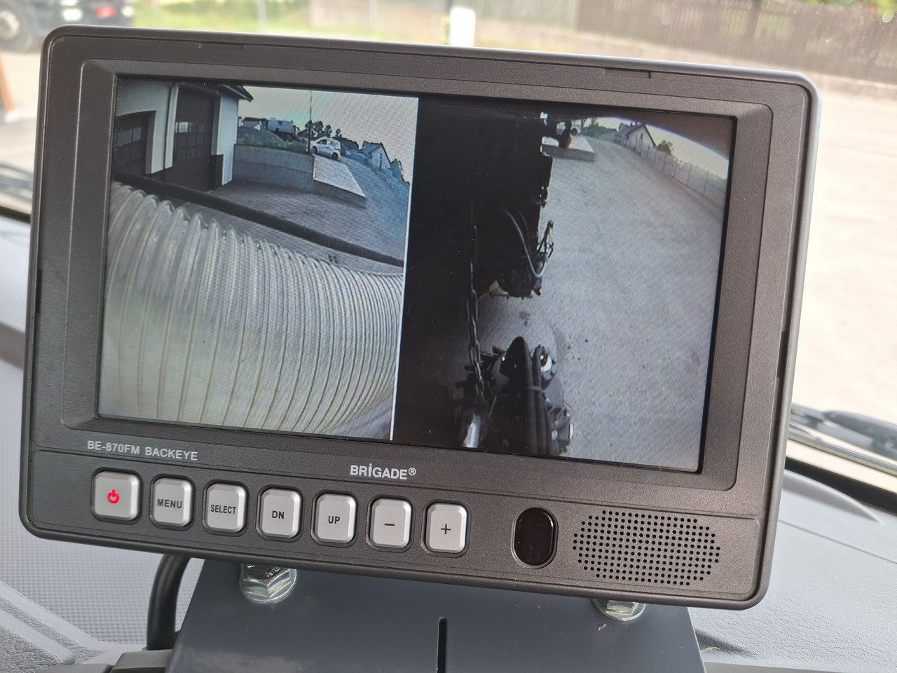 Road sweeper RENAULT C280 SEMAT ZOELLER Zamiatarka Kehrmaschine Euro 6 PM Karcher L/R 2 Motoren 2018r Hochdruckreinigung: picture 46 Road sweeper RENAULT C280 SEMAT ZOELLER Zamiatarka Kehrmaschine Euro 6 PM Karcher L/R 2 Motoren 2018r Hochdruckreinigung: picture 46